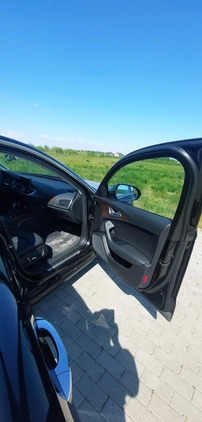 Audi A6 cena 59900 przebieg: 240093, rok produkcji 2015 z Ełk małe 379